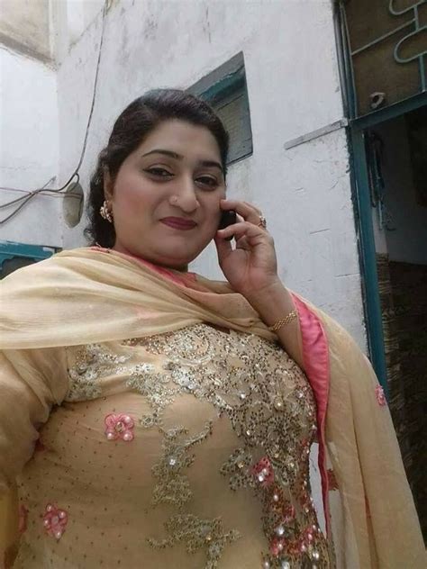 chubby bhabi porn